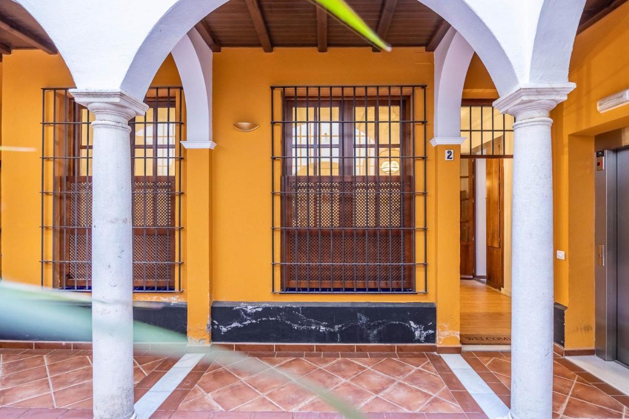 Palacios Malaver Suite Home Seville Ngoại thất bức ảnh