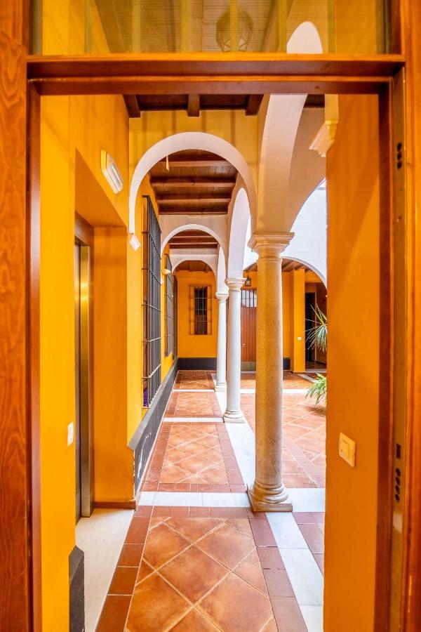 Palacios Malaver Suite Home Seville Ngoại thất bức ảnh